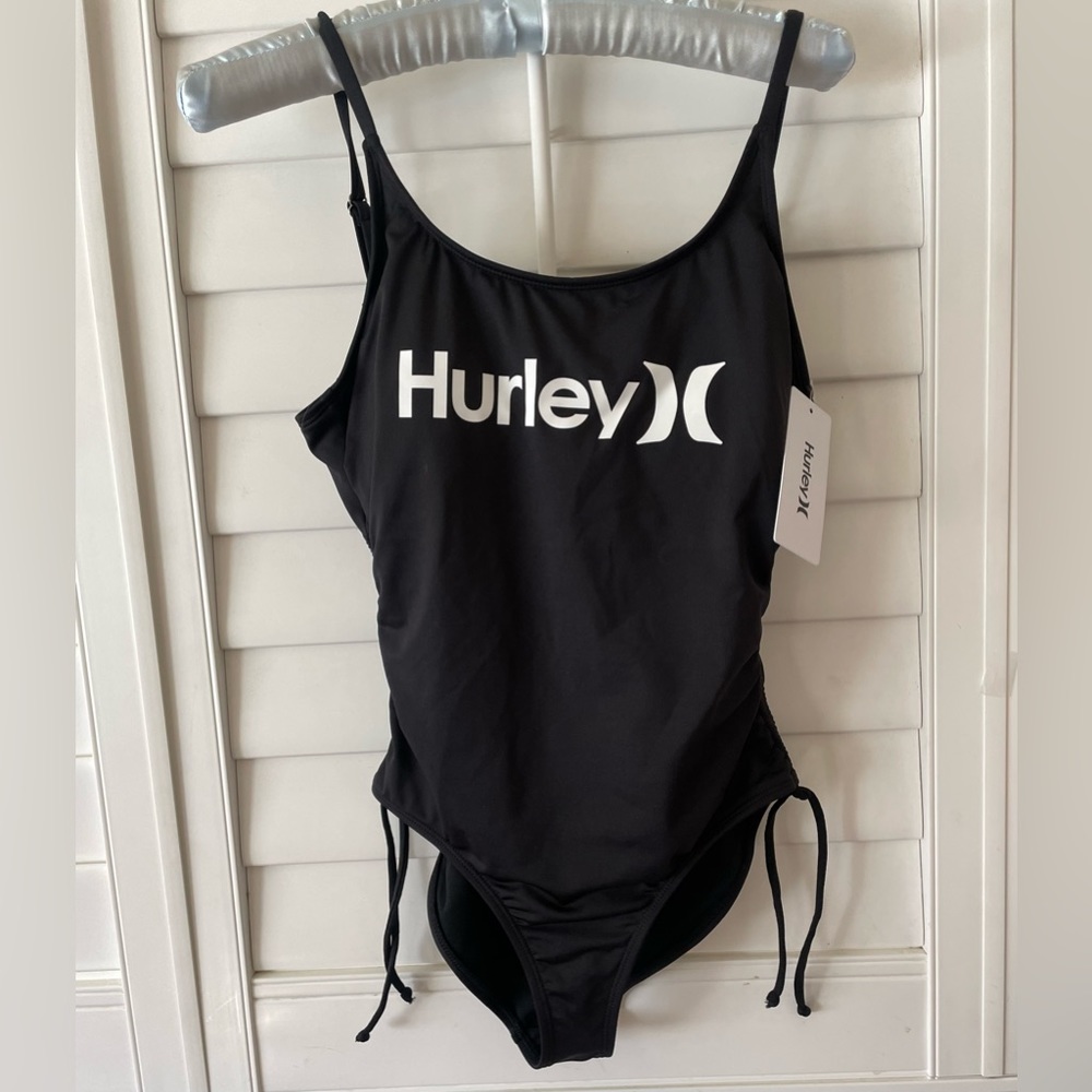 Hurley Black White Logo One Piece Side Cinch Tie Swimsuit NWT size small.